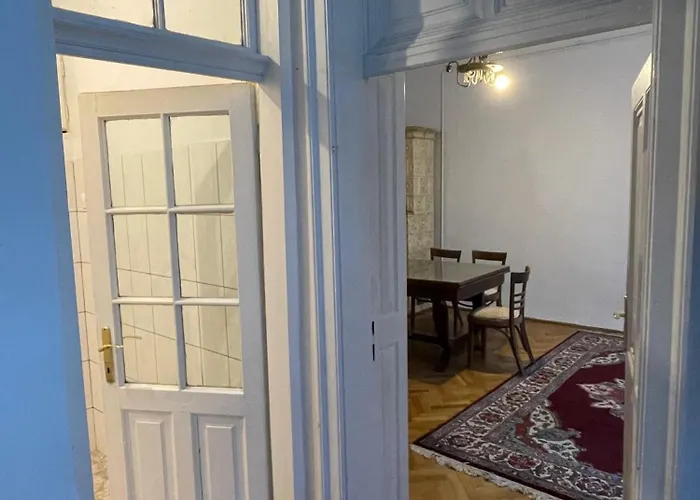 La Lena In Prispa Oltenian Heritage